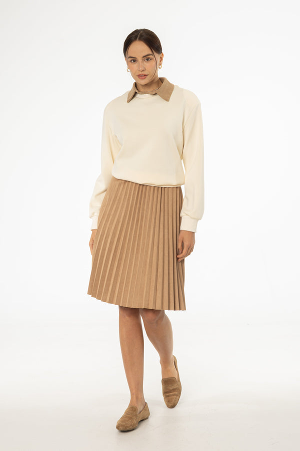 Camel Accordion Microsuede Skirt with Soft Pleats and Luxurious Touch for Elegant Outfits